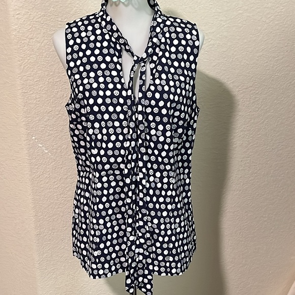 Lilly Pulitzer Sleeveless  Lemon Lime Print Navy Blue Blouse Tie Neck Size 12 ** - Picture 4 of 12